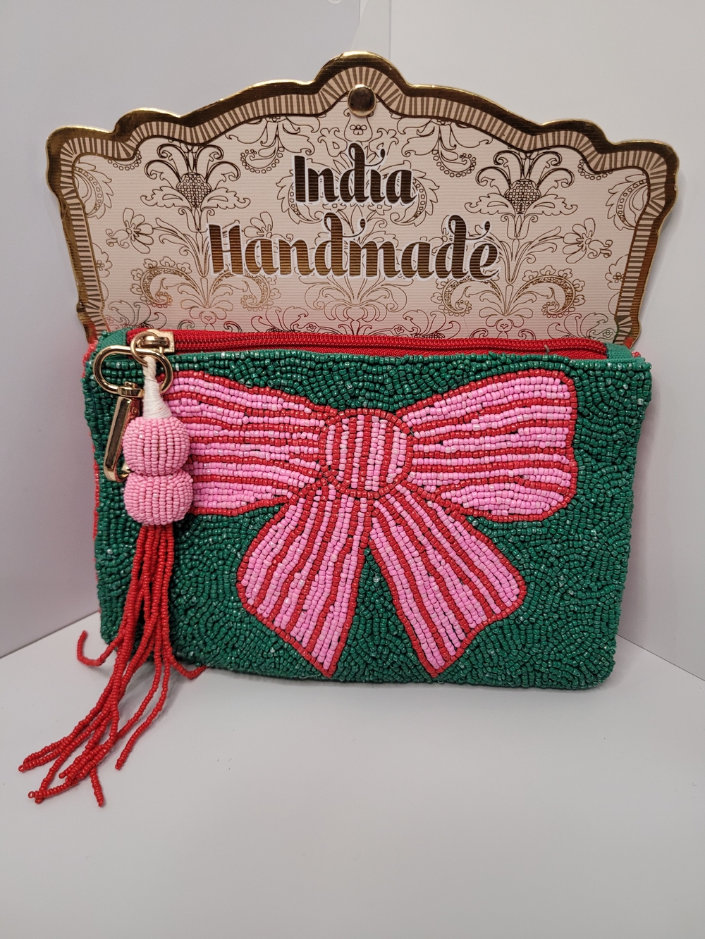 👉✨️ Made In India Handmade Green Beaded Wallet with Pink Bow Accent